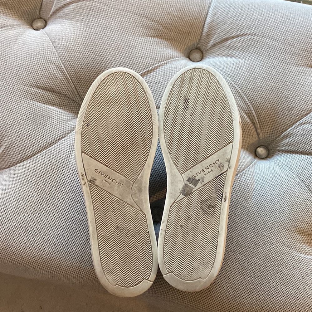 Authentic Givenchy Sneakers - image 6
